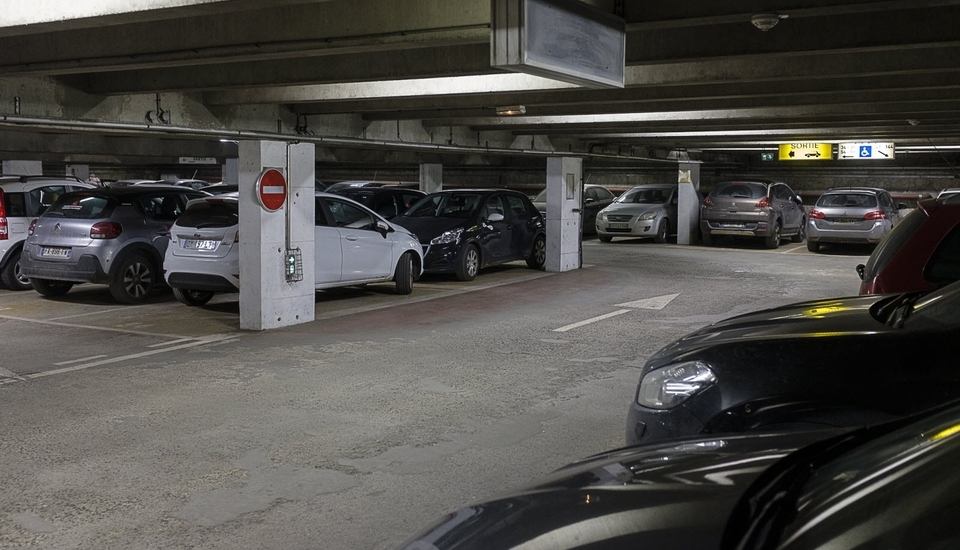 Ronde nocturne en parking